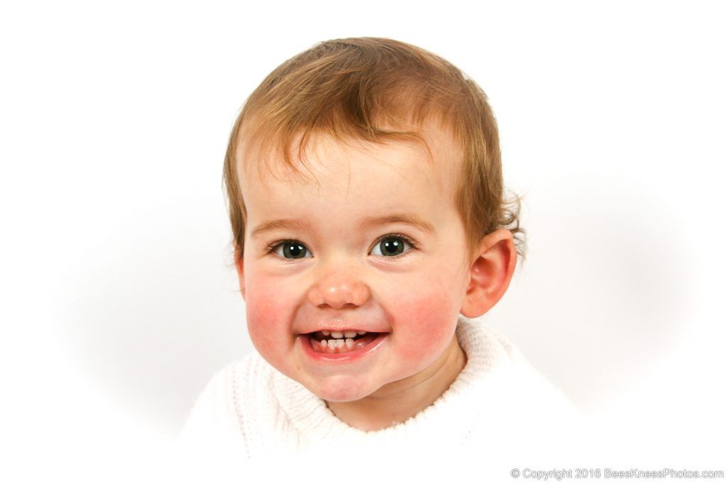 hi key photo of a young girl in the studio